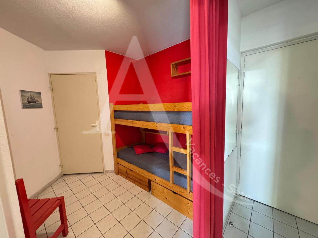 1 Chambres, Pkg, A Mi Chemin Entre Plages Et Centre Historique Sete Exterior photo
